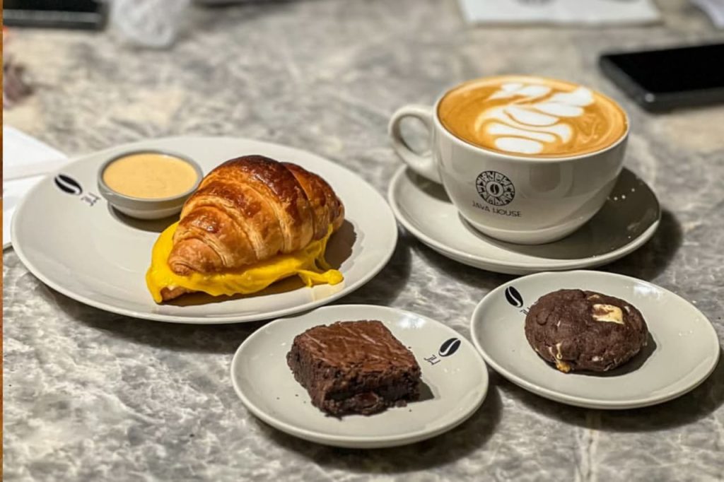Dhaka cafés