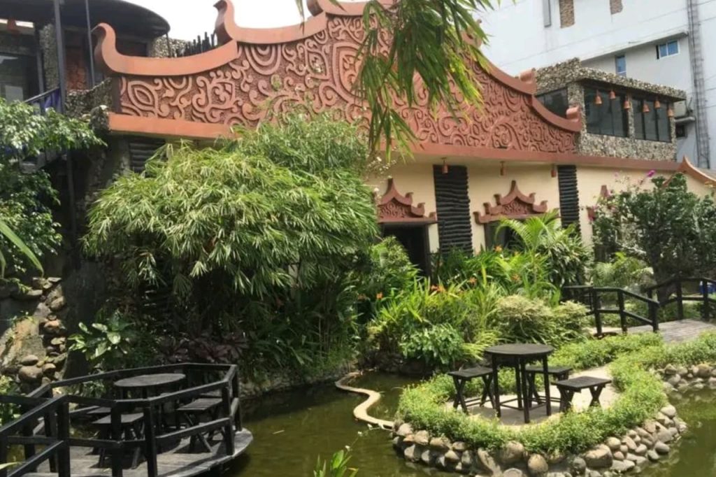 The Atrium Café