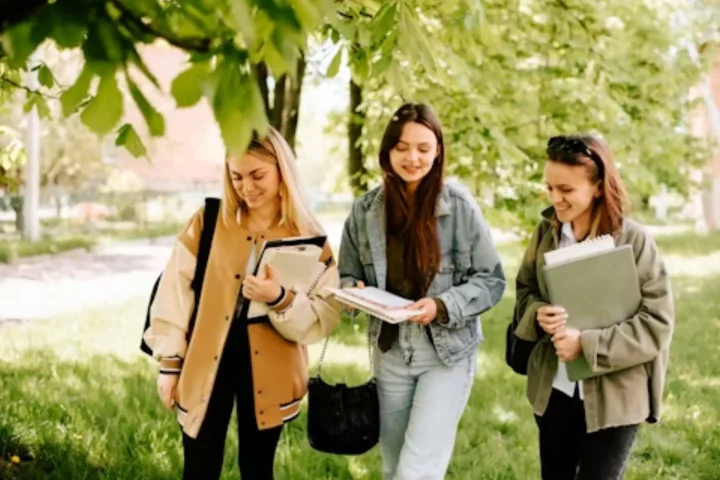 Bangladeshi Students to Study Abroad with Easy Work Permits