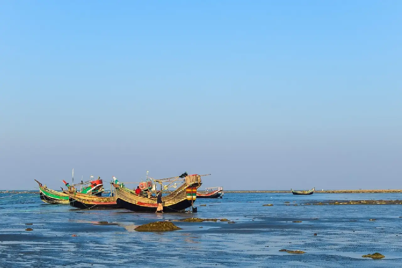 Bangladesh High Court Orders Search for Fisherman