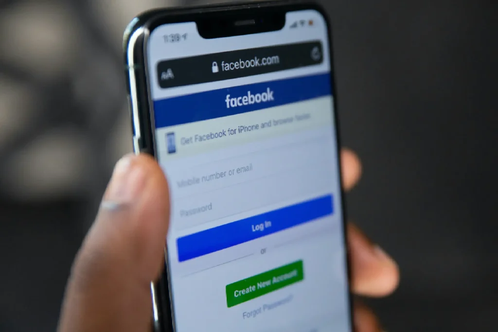 Facebook Privacy Settings