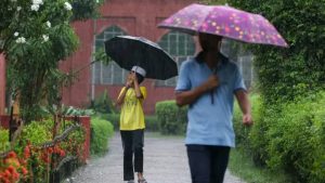 10,000-km Monsoon Cloud Band