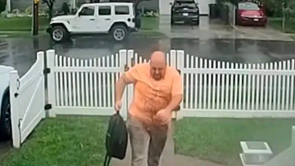 Staten Island lightning strike