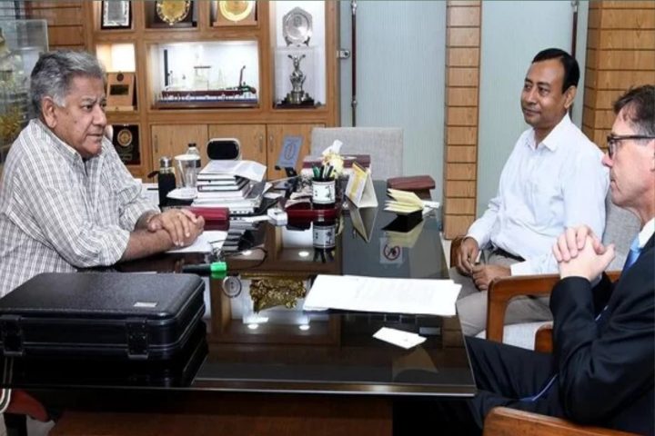 Dr M Sakhawat Hossain Norwegian Ambassador Hakon Arald Gulbrandsen