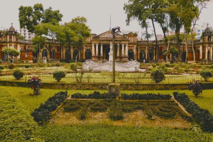 Shashi Lodge