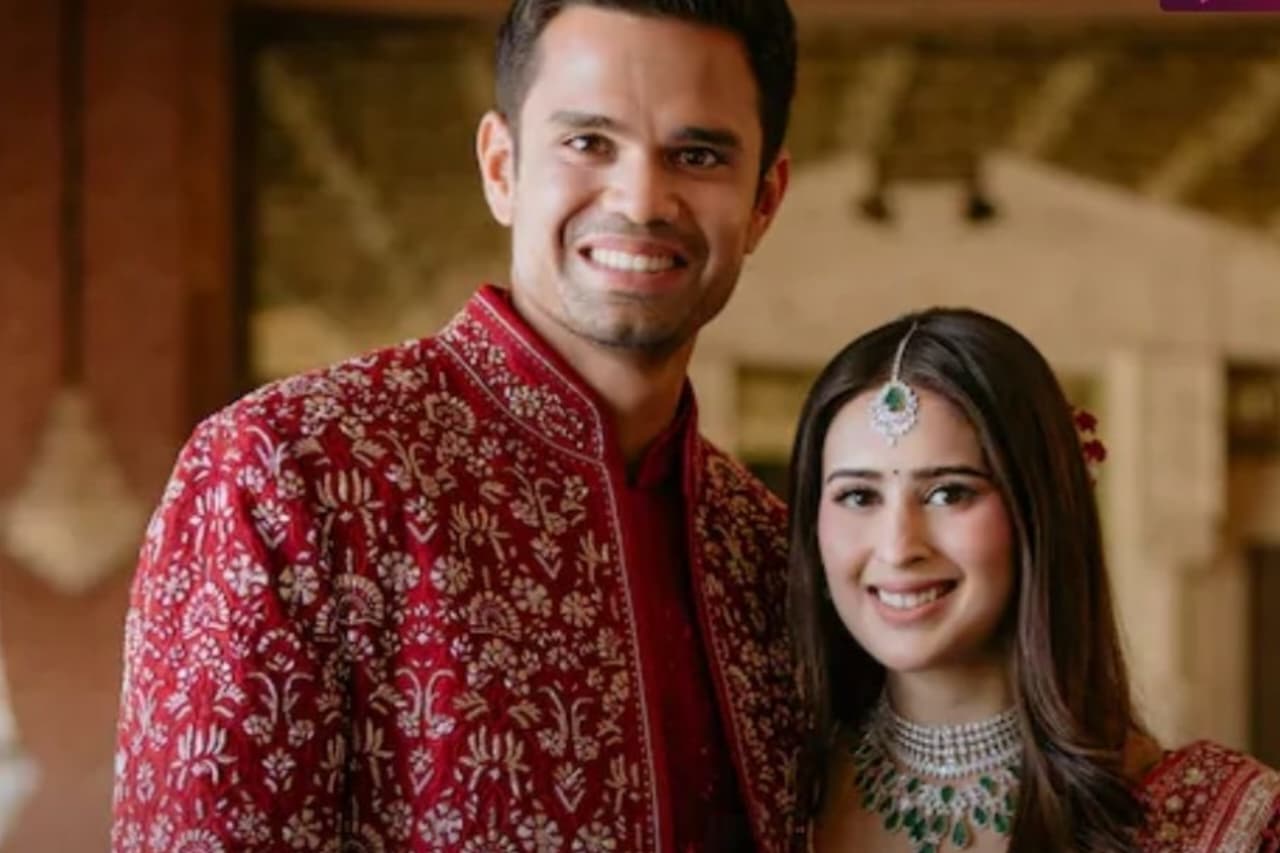 Arjun Tendulkar Marries Saaniya Chandhok